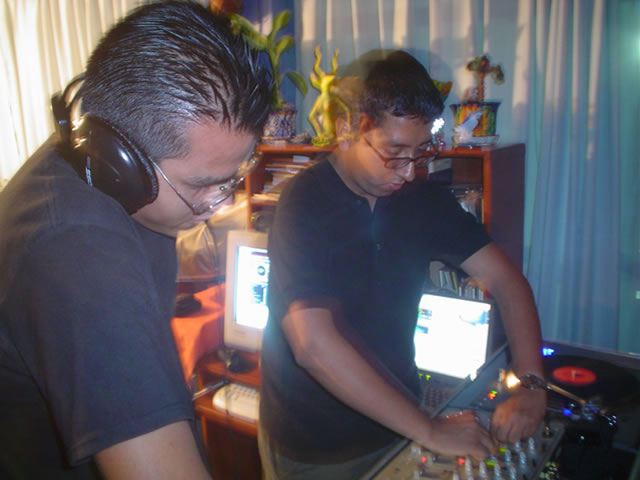 Drum Movement Feat. Phil Angelo - Sounds & Movements Drum Movement Feat. Phil Angelo - Sounds & Movements