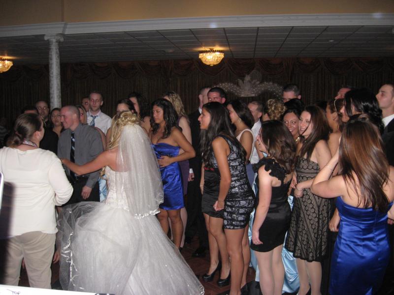 DJ Software - VirtualDJ - Got to use my my new JBL PRX612 during a wedding