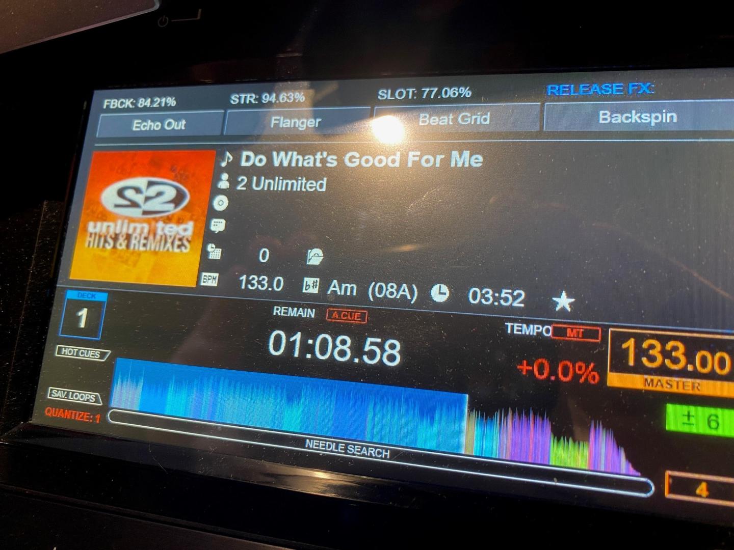 VirtualDJ - DDJ-RZX not showing Cover Art unless I add it myself